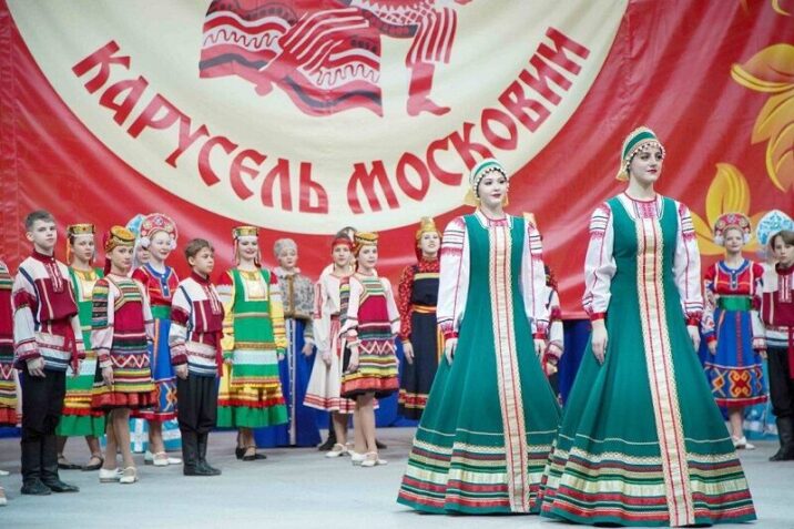 Более 900 участников приняли участие в фестивале народного танца в Люберцах Новости Люберец 