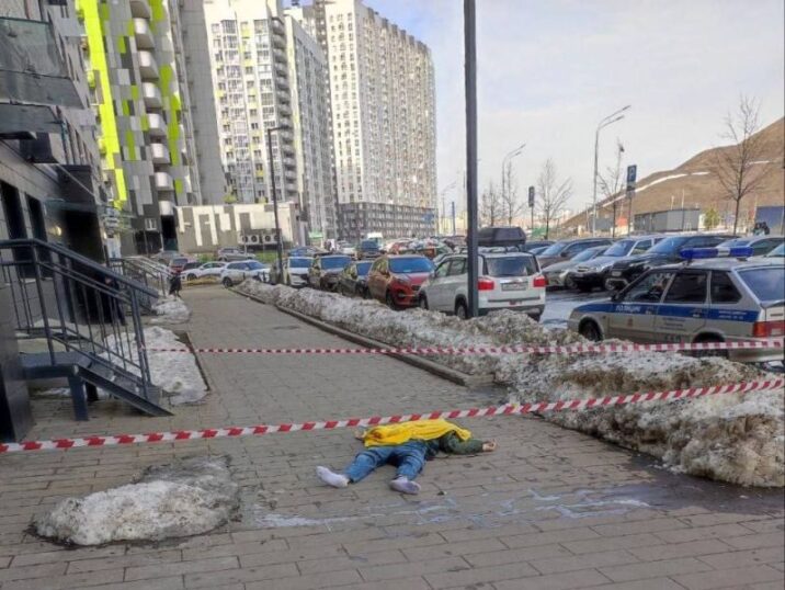 На улице Юности в Люберцах мужчина выпал из окна многоэтажного дома Новости Люберец 