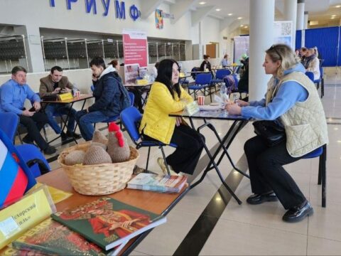 На ярмарке вакансий жителям Люберец предложили работу более 30 компаний Новости Люберец 