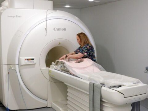 Дополнительное оборудование к МРТ для диагностики молочных желез теперь есть в Люберецкой больнице Новости Люберец 