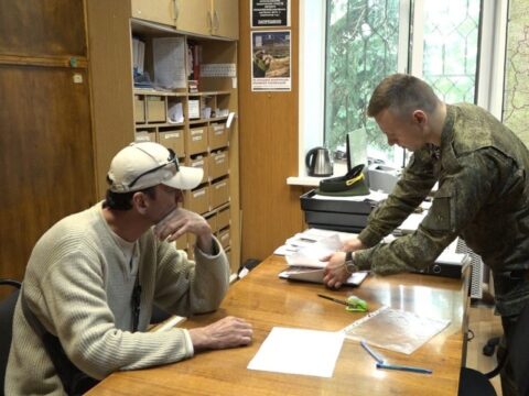 Подмосковный депутат: любой патриот России может подписать контракт на военную службу Новости Люберец 